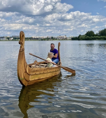 Оствиця спустила на воду у Рівному новий човен «Урнес» (ФОТО)