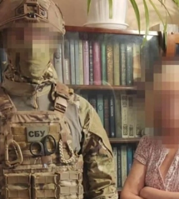 СБУ затримала посадовицю Укрзалізниці, яка готувала повітряний удар рф по логістичних шляхах Сил оборони на Дніпропетровщині