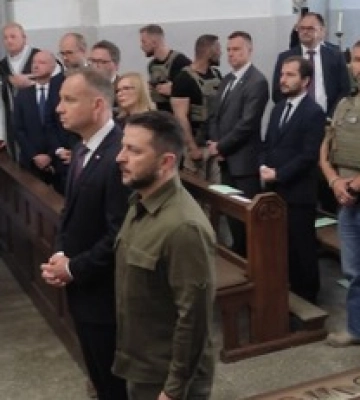 Зеленський і Дуда в Луцьку взяли участь в жалобній месі до 80-річчя Волинської трагедії: фото і відео
