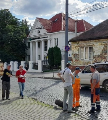 На Богдана Хмельницького в Луцьку утворилося провалля