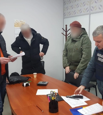 Викрито злочинну схему розкрадання майна міжнародної групи компаній, які працюють в Україні