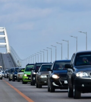 В объезд моста. Как уехать из Крыма по оккупированным территориям Украины