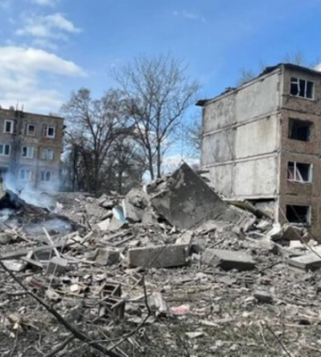 Російська авіація тричі вдарила по Нью-Йорку на Донеччині, є поранені