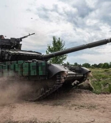 Ворог зосереджує основні зусилля на 5 напрямках, протягом доби відбулося понад 40 бойових зіткнень, - Генштаб