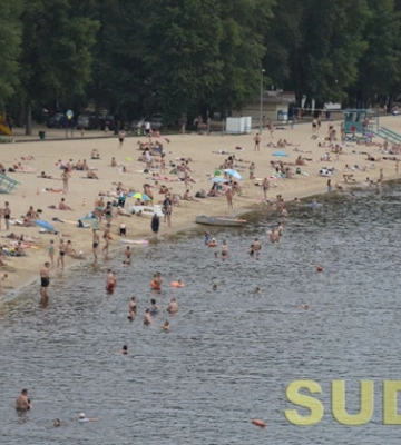 Шість пляжів Києва не пройшли тест на якість води