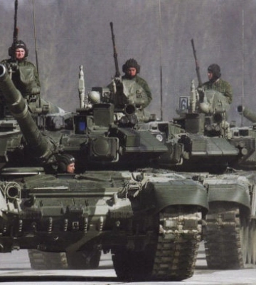Войска РФ перебрасывают военную технику на Запорожскую линию фронта