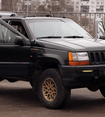 Під Луцьком підприємець на Jeep вдруге за рік попався на п’яному водінні: суд позбавив його прав