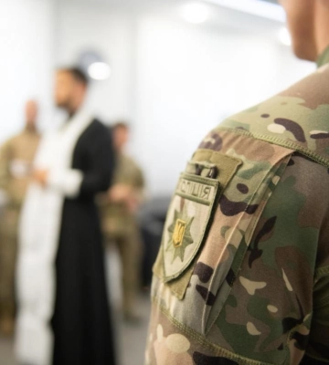 Поліцейські Рівненщини у спільній молитві пом’янули загиблих Героїв