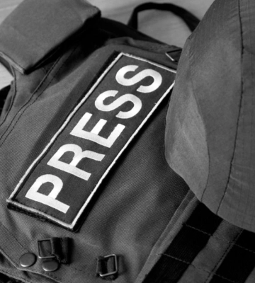 Телеканал Deutsche Welle повідомив про поранення їхнього оператора російськими касетними боєприпасами на Донеччині