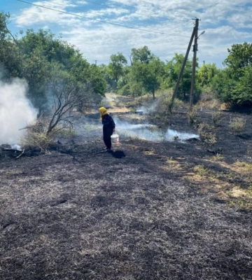 На Одещині під час спалювання сміття ледь не загинула необачна жінка (ФОТО)