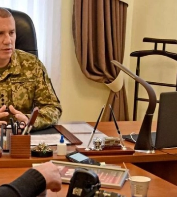 Бывшего одесского военкома Евгения Борисова собираются объявить в розыск
