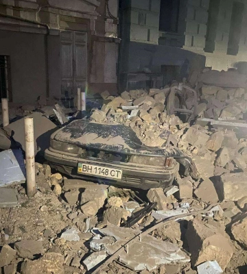 Росіяни завдали масованого ракетного удару по Одесі та області: є загиблий та значні руйнування