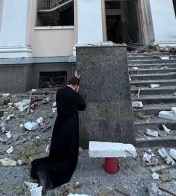 Хто знищив собор у Одесі: священники Московської церкви здивували відповіддю