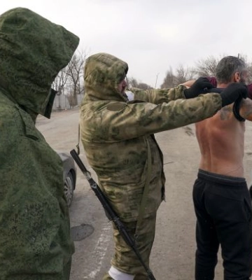 Окупанти шукають в телефонах українську музику - мер Мелітополя