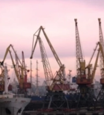 Ворог атакував дронами портову інфраструктуру Дуная на Одещині, постраждали чотири людини