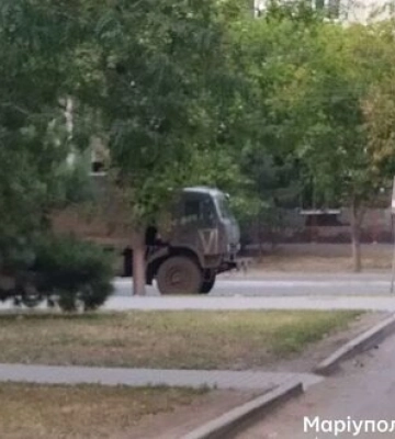 В оккупированном Мариуполе фиксируют наибольшее передвижение врага за последние месяцы, - Андрющенко. ВИДЕО