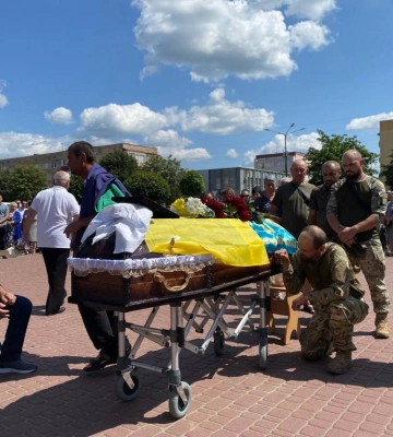 Костопільська громада попрощалася із Андрієм Трофимчуком. ФОТО