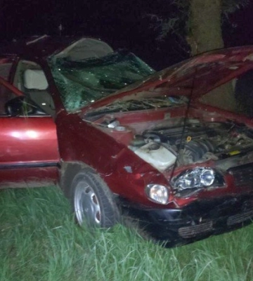 Виїхав за межі дороги та перевернувся: на Полтавщині легковик «Toyota Corolla», яким керувала неповнолітня, потрапив у ДТП