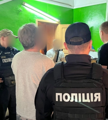 Привласнювали благодійні внески для військовослужбовців ЗСУ: кіберполіція викрила шахраїв