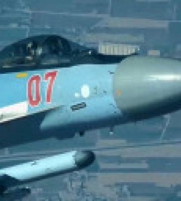 российский истребитель выпустил сигнальные ракеты по американскому беспилотнику в Сирии