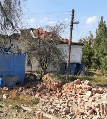 Враг ударил по Орехову, ранены два человека. ФОТОрепортаж