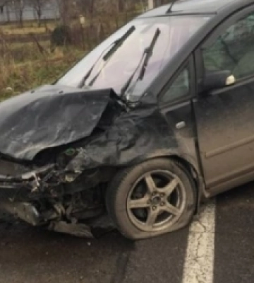 На дорогах Львівщини вчора сталось понад 60 аварій