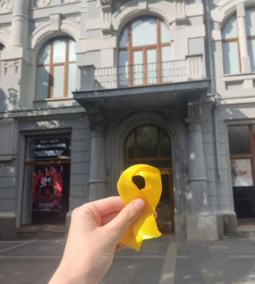 У тимчасово окупованому Сімферополі з&#039;явилось багато жовтих стрічок (ФОТО)