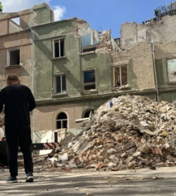 У Львові ЮНЕСКО допоможе відбудувати пошкоджені внаслідок ракетної атаки будинки