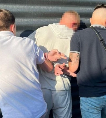На Дніпропетровщині затримали посадовця військкомату за допомогу в ухиленні від призову