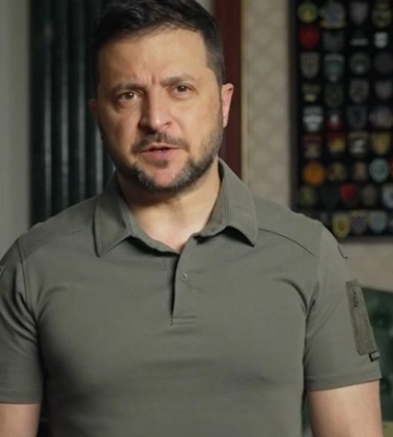 Зеленский поздравил украинских медиков с праздником
