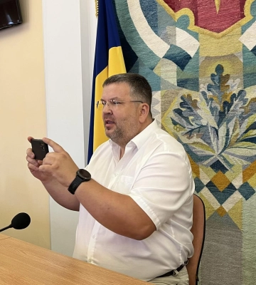 28 липня депутати Полтавської міськради проведуть сесію для відкликання секретаря Карпова