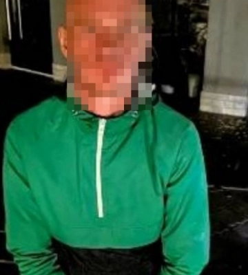 У Франківську чоловіка вночі розбив вітрину магазину - його затримали