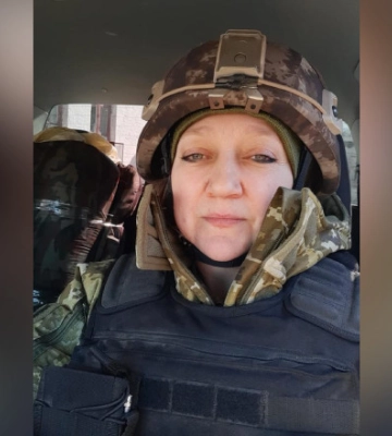 «Хочу, щоб ця війна зупинилася на нашому поколінні», - бойова медикиня на псевдо Янгол