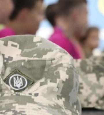 Грамоти та грошові винагороди: у Вараші відзначили досягнення джур