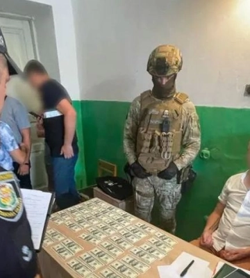 Члены ВВК продавали липовые справки уклонистам: где поймали взяточников