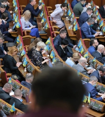 Чи справді нардепам після історії з Арістовим заборонено виїзд за кордон: пояснення ДПСУ