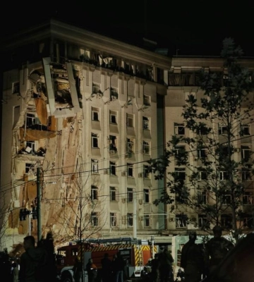 Кількість постраждалих внаслідок ракетної атаки по Дніпру збільшилася до п’яти