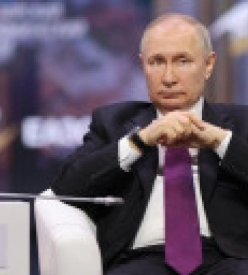 росія вивела армію з-під Києва, бо її &quot;просили&quot; - путін