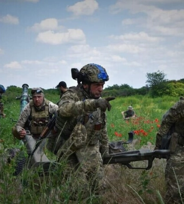 За последние 48 часов в двух секторах на юге Украины усилились боевые действия – разведка Британии.