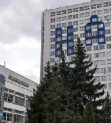 Ректор НАУ, регіонал Луцький розбазарює квартири, а МОН цього не бачить, - депутат Київради