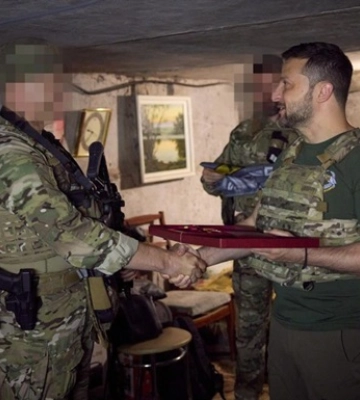 Зеленський відвідав позиції спецназу під Бахмутом