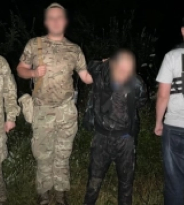 На Закарпатті затримали групу чоловіків, які хотіли перетнути кордон