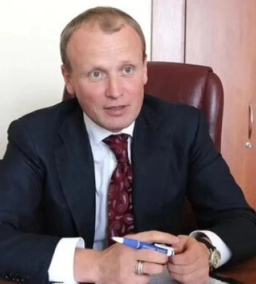 Экс-регионал Омельяненко организовал особый режим выделения земельных участков УПЦ МП в Киеве, - экс-депутат Киевсовета Давыденко