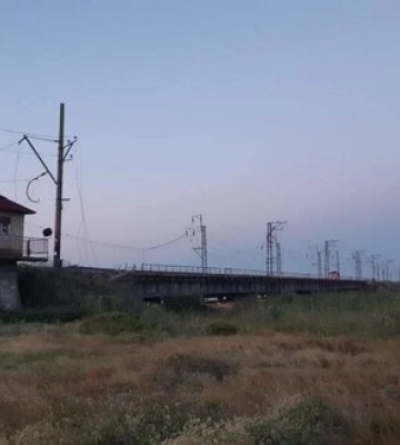 Російські окупанти повідомляють, що ЗСУ атакували залізницю між Херсонщиною й Кримом