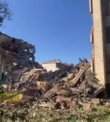 Росіяни зруйнували навчальний заклад у Сумах: моторошне відео наслідків