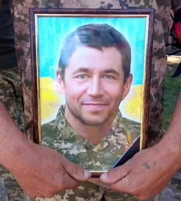 У Сумах поховали загиблого військового Володимира Дергая