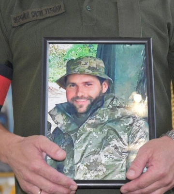 У Луцькому районі попрощалися з військовим Віктором Демчуром