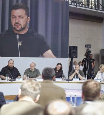 Подготовка к зиме, саммит мира и НАТО: Зеленский собрал Конгресс местных и региональных властей