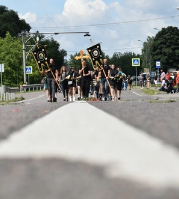 Загинув поблизу Мар'їнки: під Луцьком провели в останню дорогу Героя Віктора Демчура 