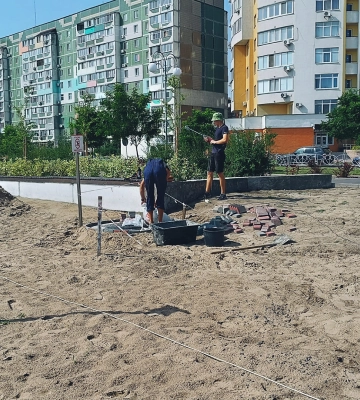 На черкаських пляжах облаштовують системи для миття ніг
